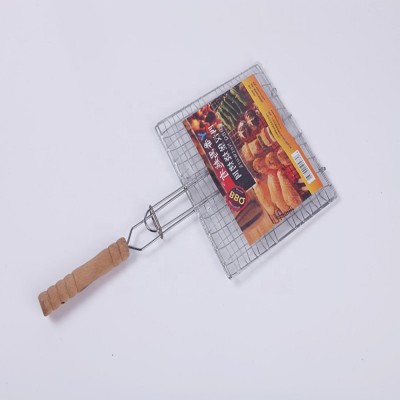 2019 Hot Selling Wooden Grip Rectangle Hollow Out Metal Mesh or Meat Grilling Basket